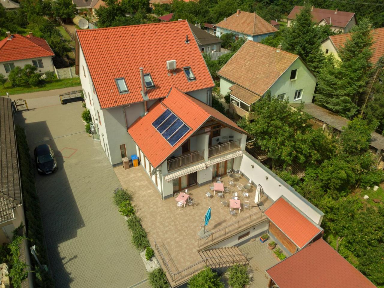 Villa Rigo Panzio Verpelét Exterior foto